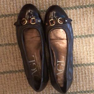 AGL shoes